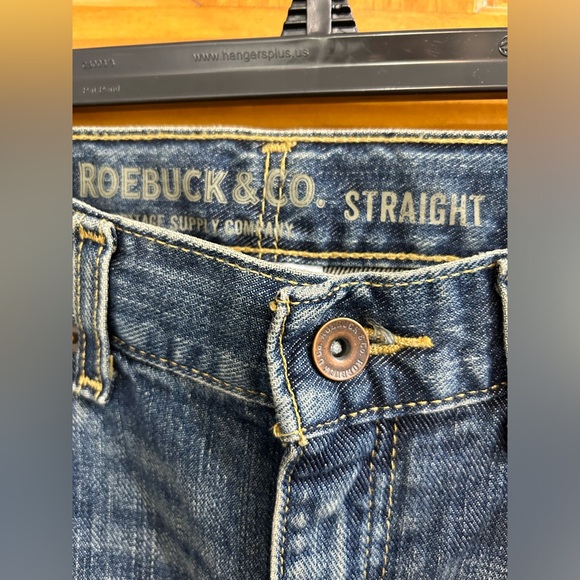 Roebuck women’s jeans regular fit - Picture 3 of 4